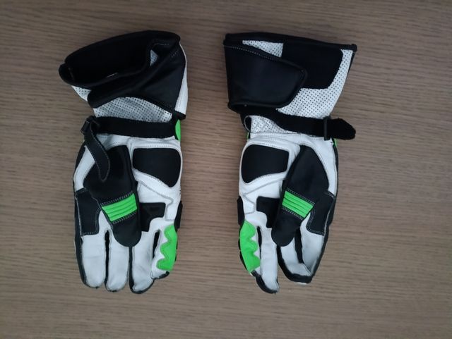 Guantes de moto