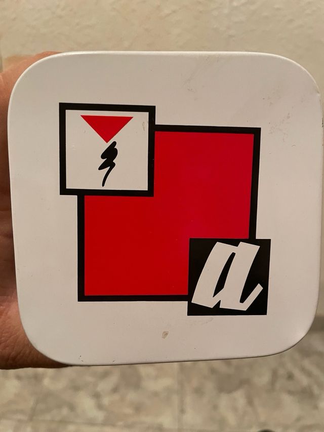 ANTIGUA LATA DE COMPRESAS ACOFAR (PRECINTADA)