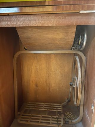 MAQUINA DE COSER SINGER