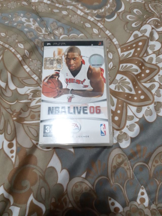 Gioco PSP NBA LIVE 06
