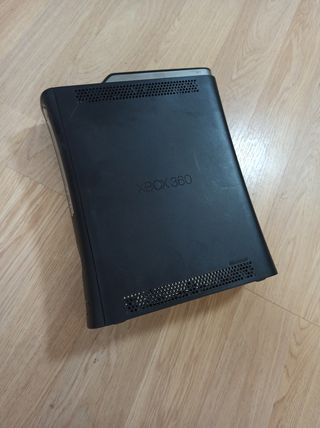 Xbox 360 + 2 mandos