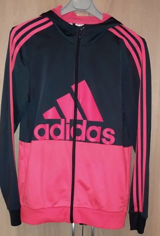 Chándal Adidas talla 15-16 años