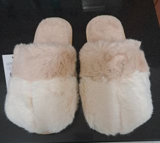 Zapatillas casa