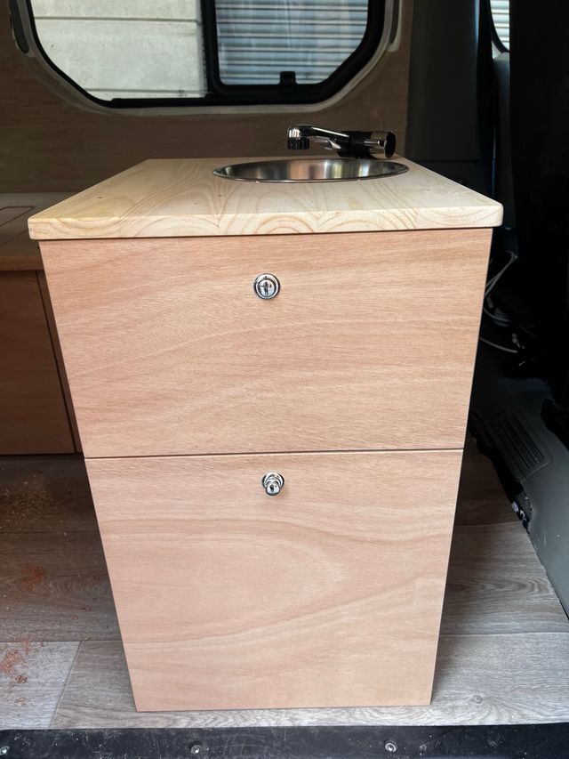 @Camper_manetee “Muebles Camper”