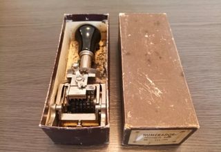 Antiguo Numerador automático EL CASCO