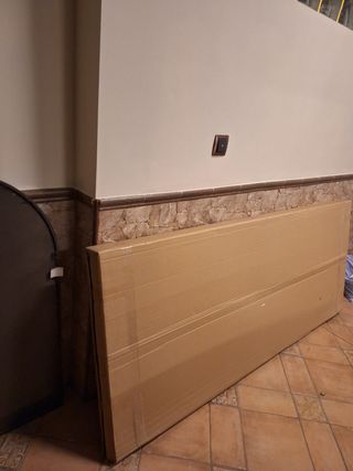 Puerta blanca. Hoja 82 cms derecha