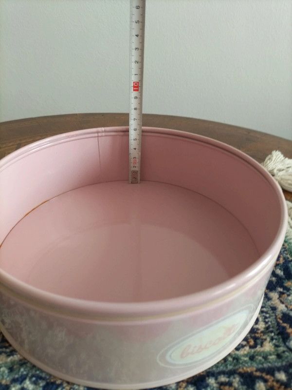 Biscottiera in metallo "Cuore di"