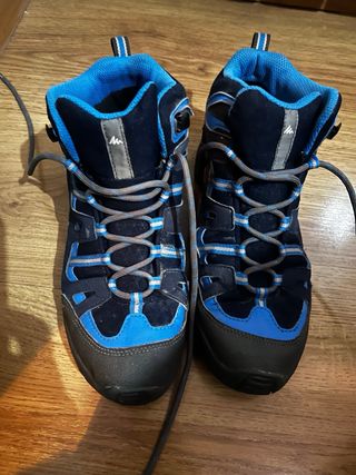 Botas de montaña niño