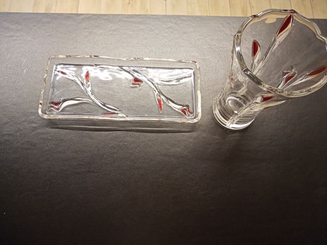 ¡Oportunidad! Jarrón y bandeja a juego