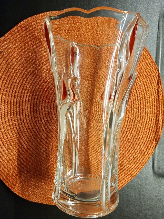 ¡Oportunidad! Jarrón y bandeja a juego