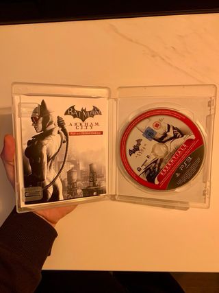 Playstation 3+cables+mando+4 juegos+1 película