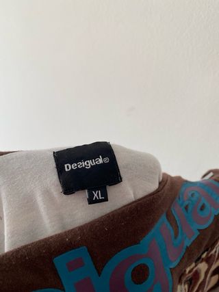 Falda de Desigual