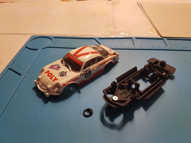 Renault Alpine A110 scalextric