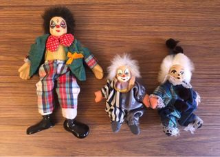 Figuras de trapo y ceramica . Pierrot