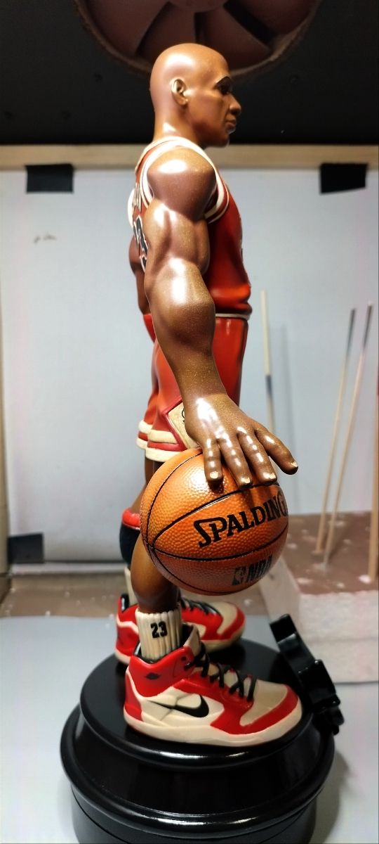 Resina Michael Jordan escala 1-6