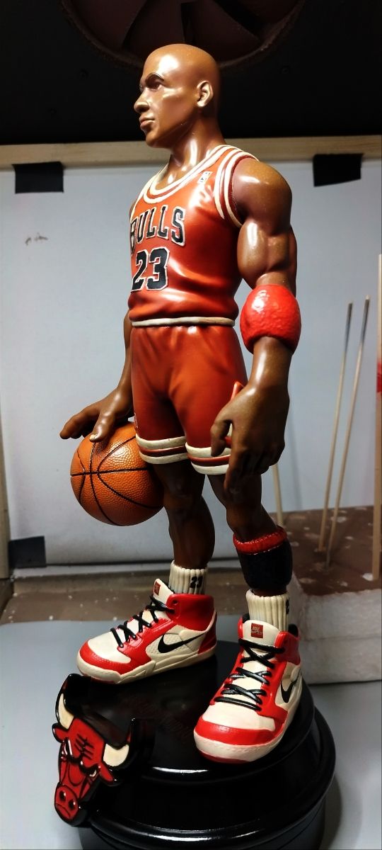 Resina Michael Jordan escala 1-6