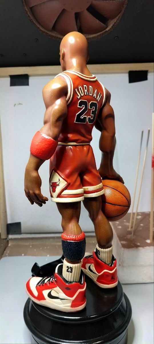 Resina Michael Jordan escala 1-6
