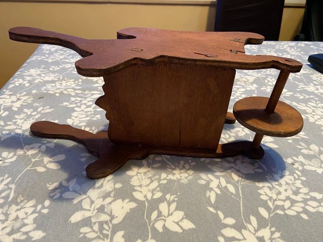 CARRO DE MADERA ANTIGUO, HECHO A MANO