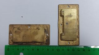 LOTE 2 TIRADORES BRONCE, ENCASTRAR, R83.