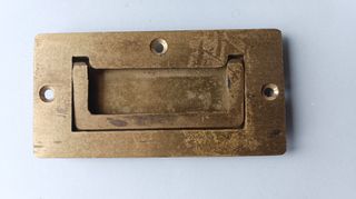 LOTE 2 TIRADORES BRONCE, ENCASTRAR, R83.