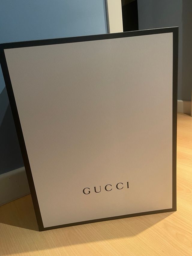Caja Gucci