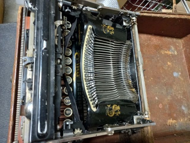 Macchina da scrivere