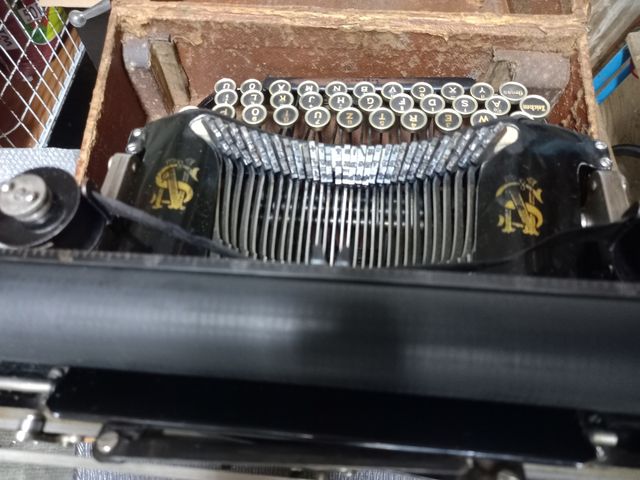 Macchina da scrivere