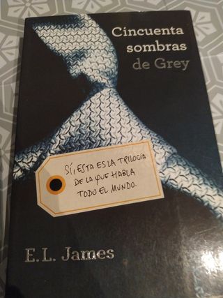 Libro cincuenta sombras de Grey
