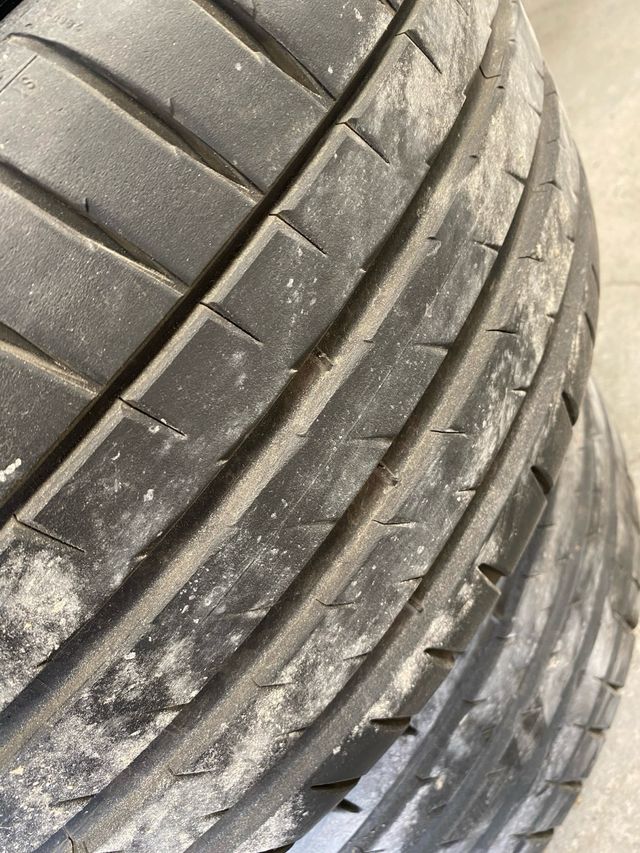 x4 Michelin Pilot Sport 4S 245/40 ZR20 99Y