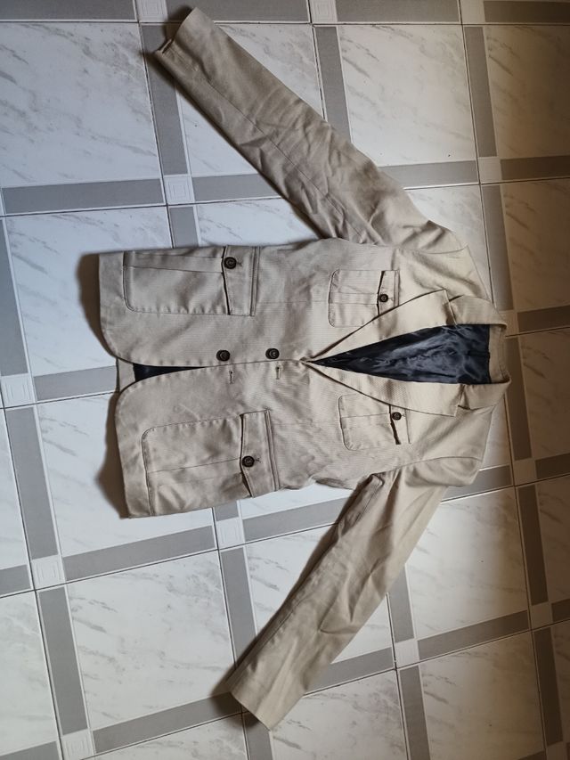 Sé vende chaketa americana