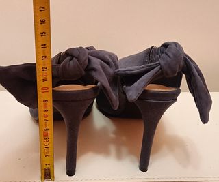 Zapatos azul grisáceo