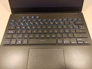 Portátil Asus ROG x13 Flow Ryzen 9 RTX3050
