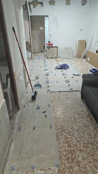 Reformas, suelos, baños, platos de ducha