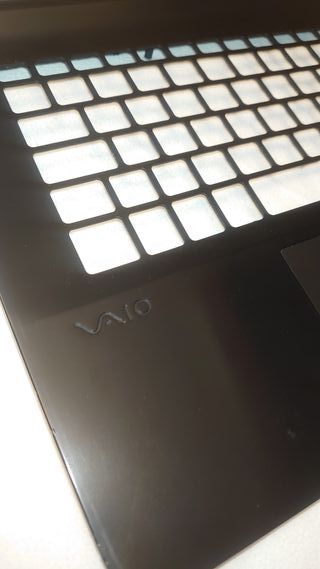 CARCASA TECLADO Y PANTALLA DE SONY VAIO SVF NEGRO