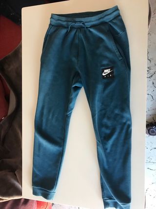 Pantalones nike seminuevos