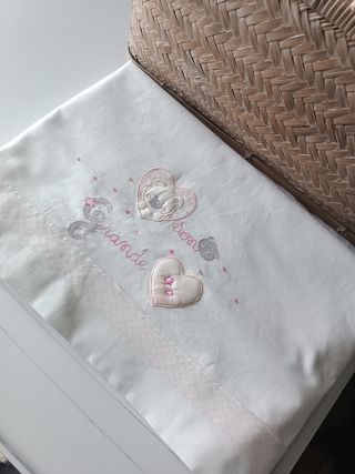 Lenzuolo in cotone per culla grande bambina