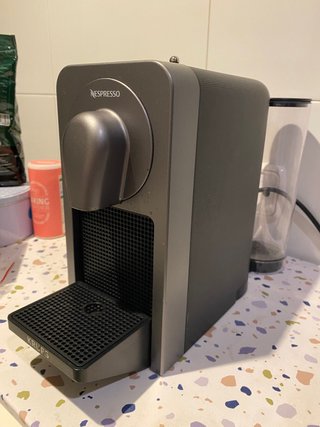Cafetera nespresso  krups prodigio titan gama alta