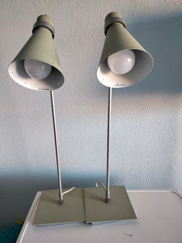 LÁMPARAS DE SOBREMESA