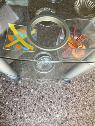 Mesa de cristal para televisor