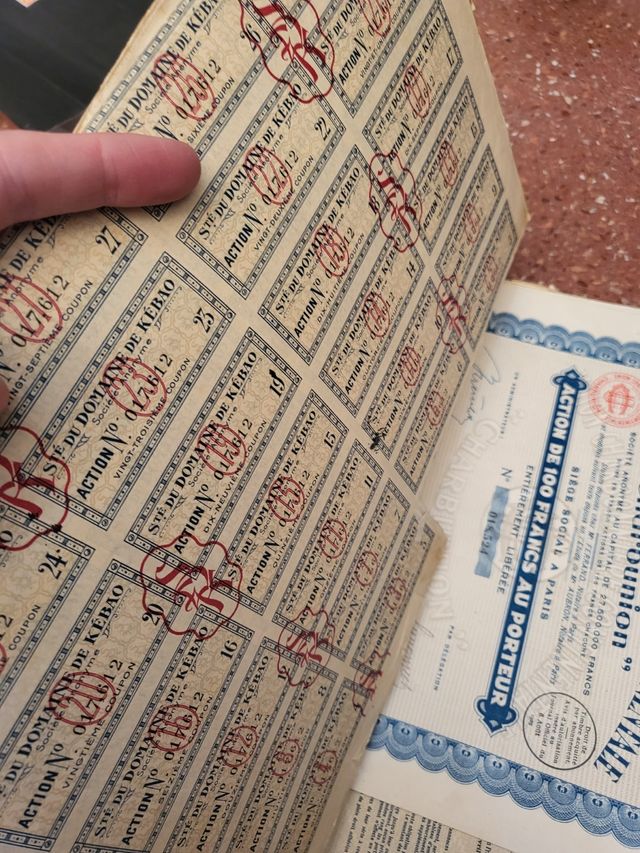 Documentos y acciones francesas