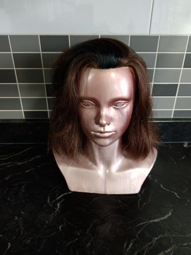 Cabeza maniquí cabello natural