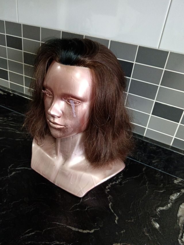Cabeza maniquí cabello natural
