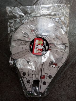 Action figure star wars millennium falcon