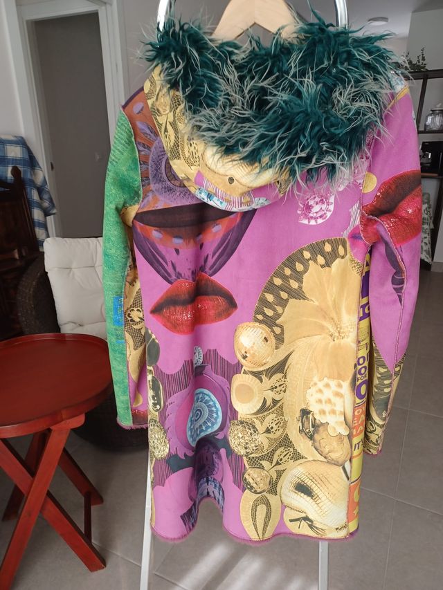 Abrigo de CUSTO BARCELONA Talla 36