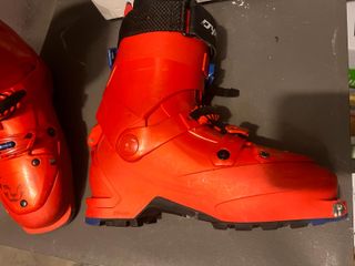 BOTAS DE ESQUÍ DE TRAVESÍA DYNAFIT TALLA 26,5