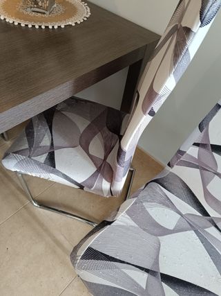 Mesa comedor extraíble