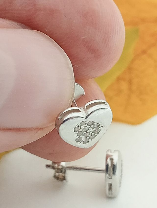 Pendientes corazón plata.