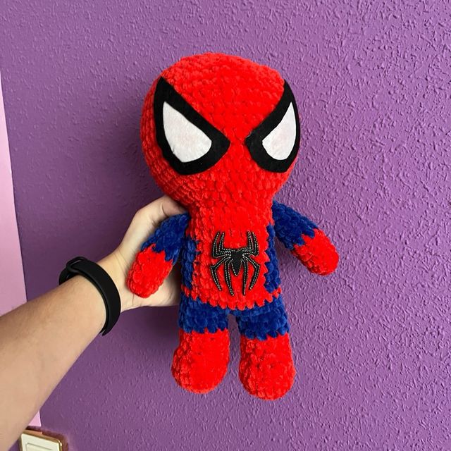 Peluche Spiderman Amigurumi Crochet