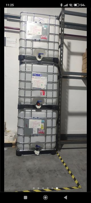 DEPÓSITO DE 1000 LITROS