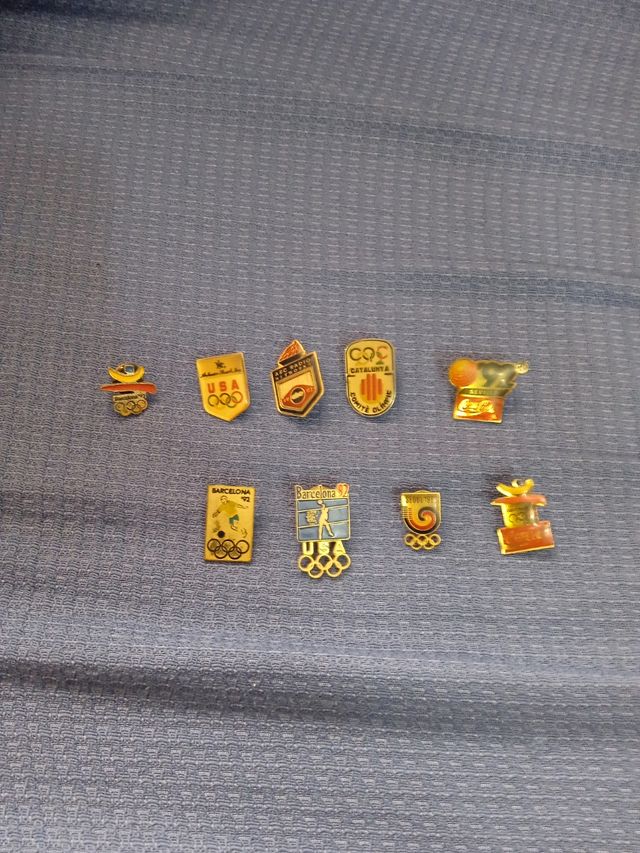 Coleção de alfinetes retro/vintage